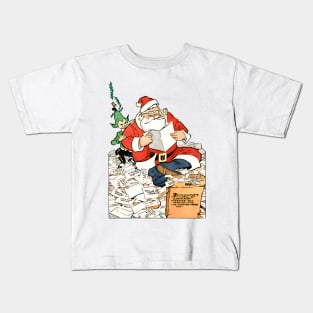 Santa Claus reading children's letters merry christmas retro vintage comic book Kids T-Shirt